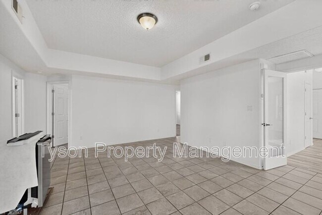 Building Photo - 6412 Sincho Ave