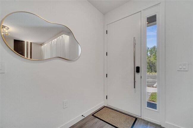 Building Photo - 3205 Energy Dr