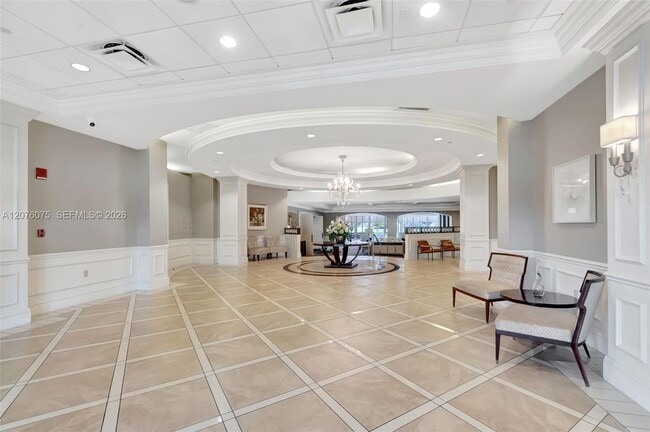 Building Photo - 5310 Fountains Dr S