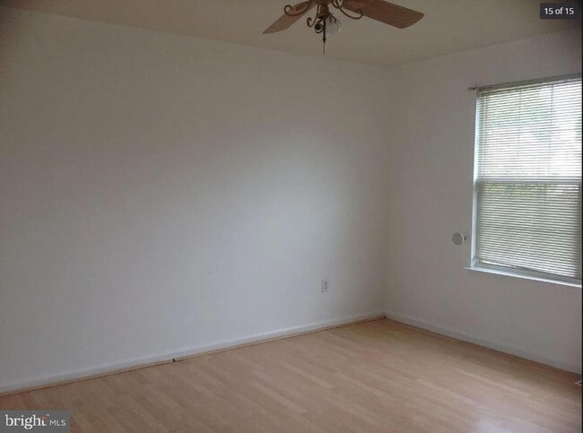 Building Photo - 700 N Franklin Blvd