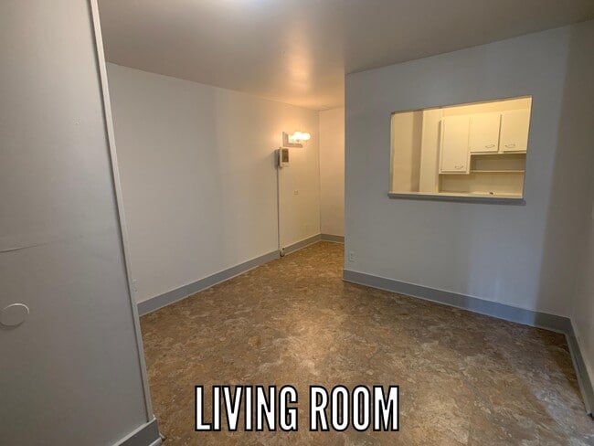 Building Photo - 602-3 Bryan-