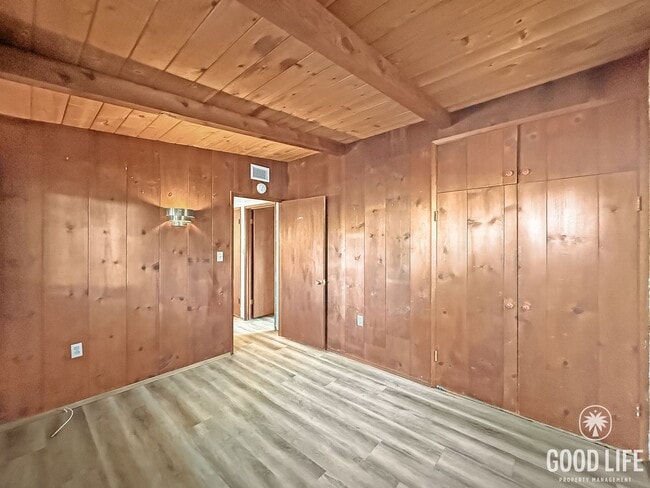 Building Photo - Charming El Cajon Home with Spacious Living and Expansive Backyard