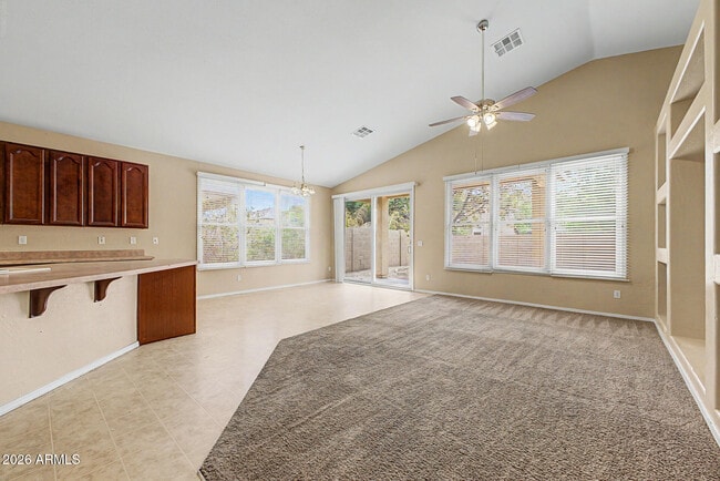 Building Photo - 15109 W Desert Mirage Dr