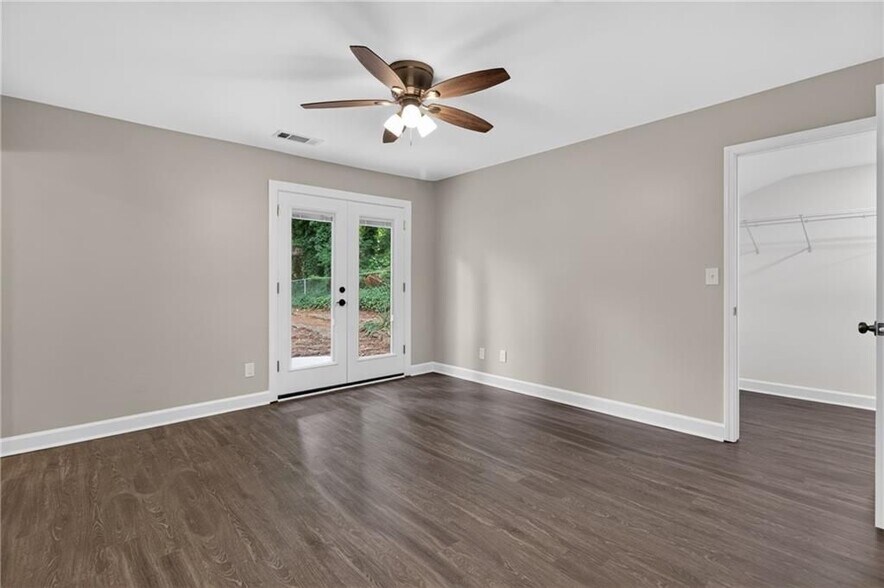 Building Photo - 1540 Spender Dr