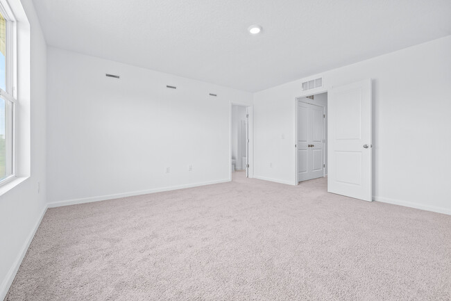 Building Photo - 3281 Vesara Dr