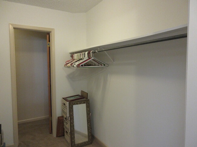 Building Photo - 631 Nelson Point Rd