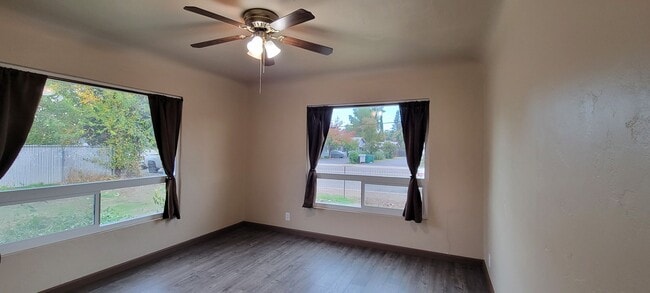 Building Photo - Anderson Home With Lots Of Character!  2 Bedroom 1 Bath With Carport and Shop