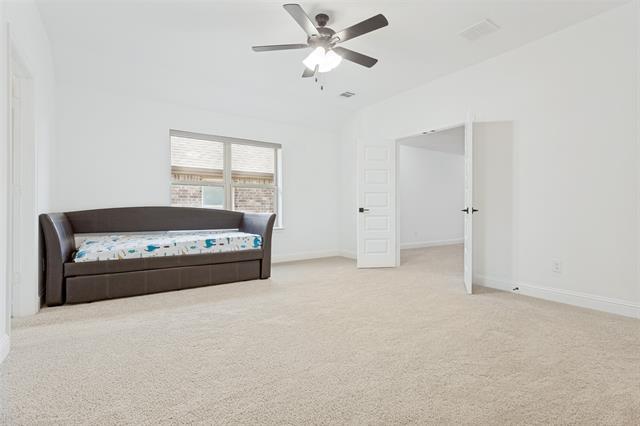 Building Photo - 465 Willowmore Dr