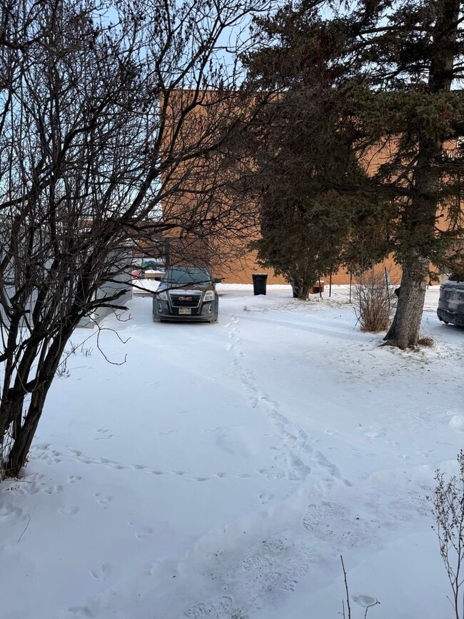 Building Photo - AVAILABLE February - 3 Bedroom, 1 Bath in Superior - Just Listed!