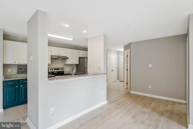 Building Photo - 4130 Monument Ct