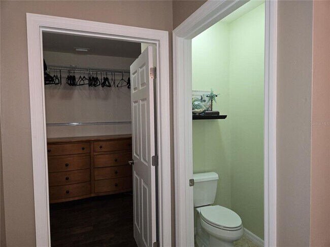 Building Photo - 7436 Mikasa Dr