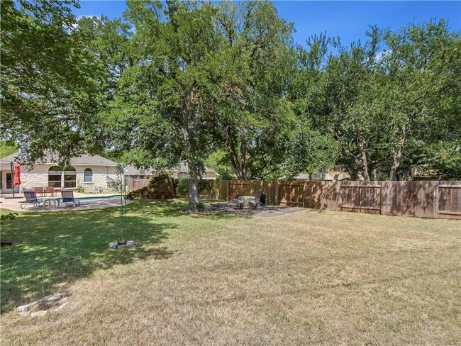 Building Photo - 7165 Ridge Oak Rd