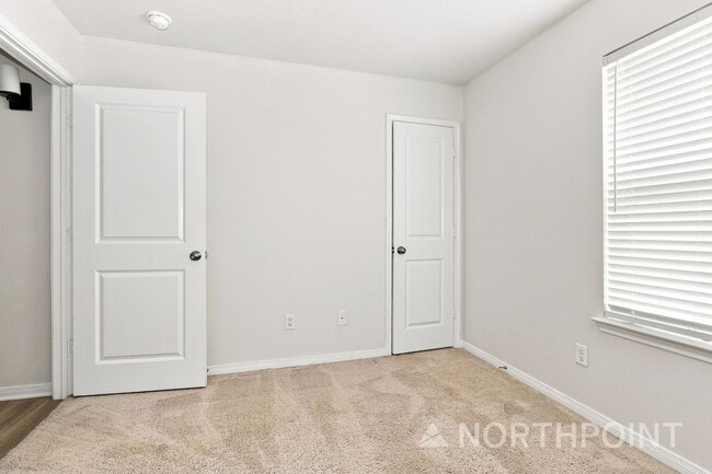 Building Photo - 137 Colby's Way