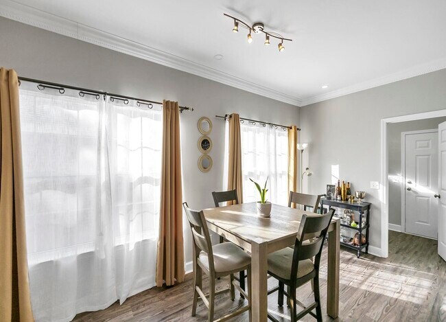 Building Photo - 108 Trista Terrace Ct