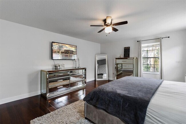 Building Photo - 15210 Montesino Dr