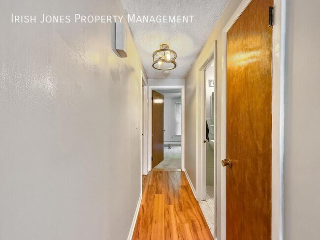 Building Photo - 10 Wayne Terrace