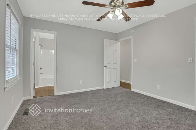 Building Photo - 499 Villa Rosa Rd