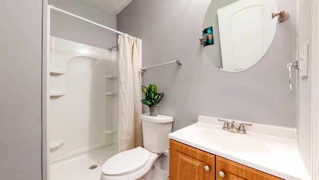 Building Photo - 383 Wesley Park Dr