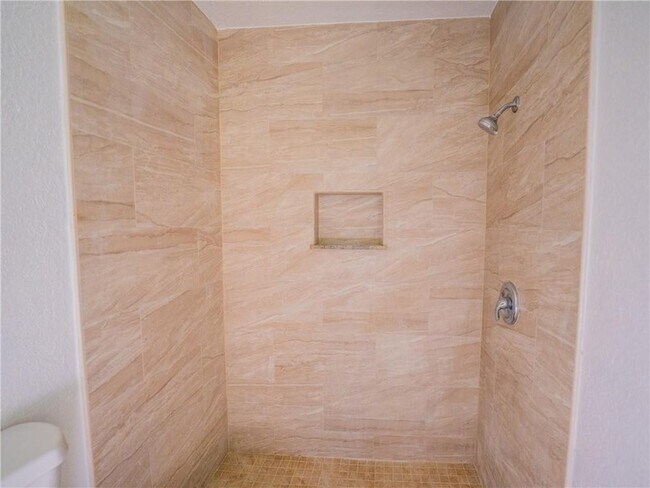Building Photo - 5332 NW 29th Ct