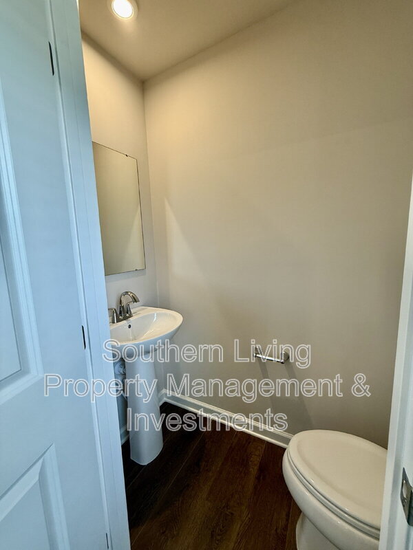Building Photo - 7726 Capstan Trl