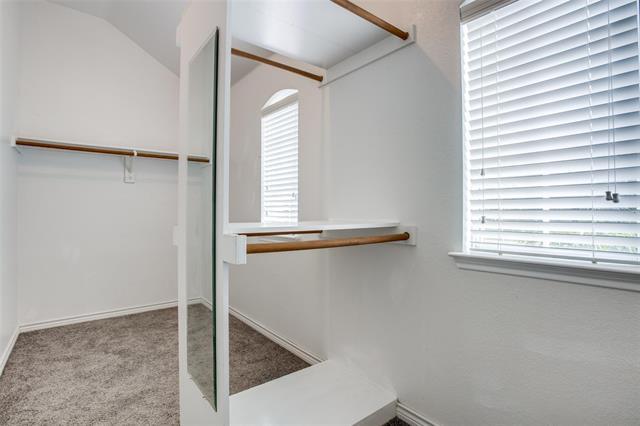 Building Photo - 1627 Summerfield Dr