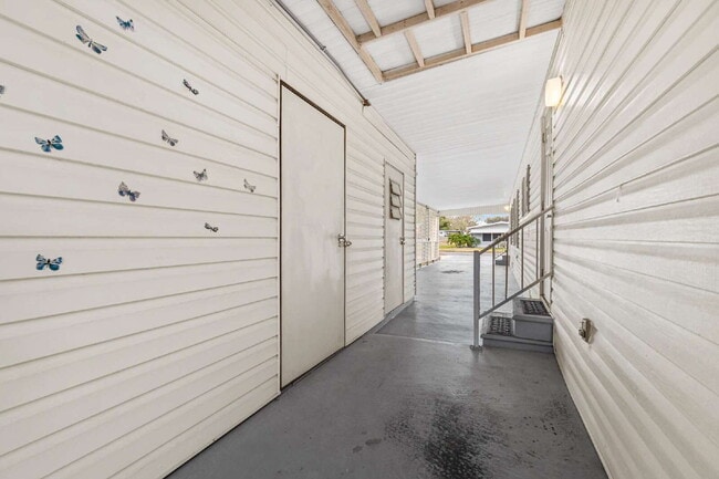 Building Photo - 2BR/2BA Manufactured Home in The Villages