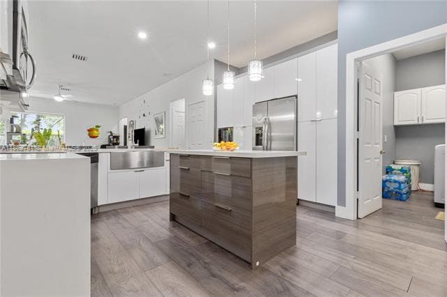 Building Photo - 1046 SW 159th Way