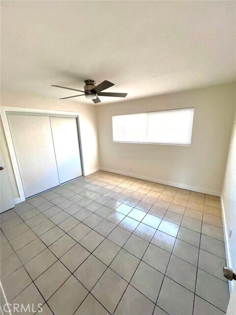 Building Photo - 4109 W 5th St