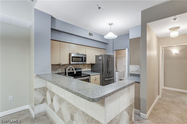 Building Photo - 1105 Reserve Ct