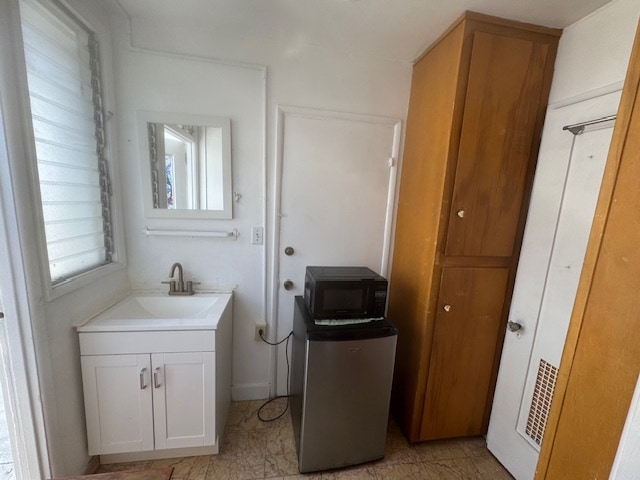 Kitchen area - 137 N Stanley Dr