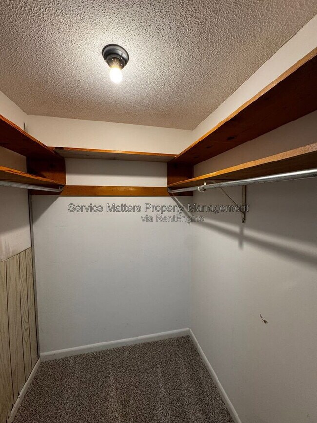 Building Photo - 1708 Briza Del Mar Dr