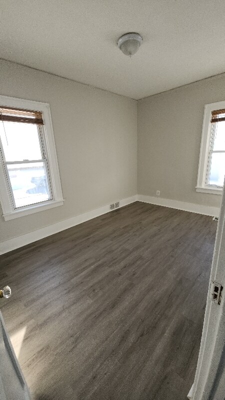 Building Photo - 7005 Orchard Ave