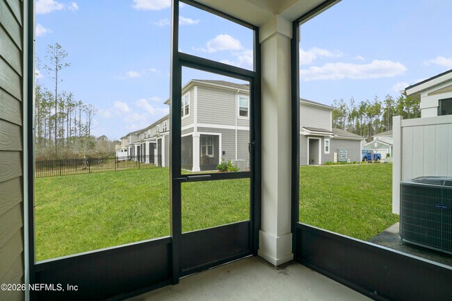 Building Photo - 142 Castro Ct