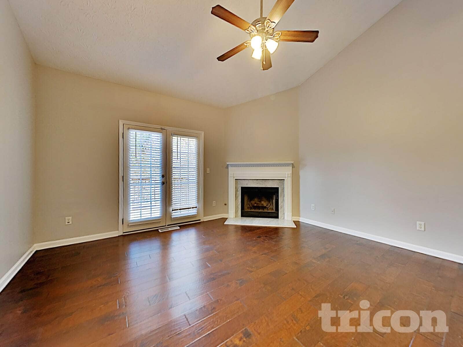 Building Photo - 806 Board Walk Ct