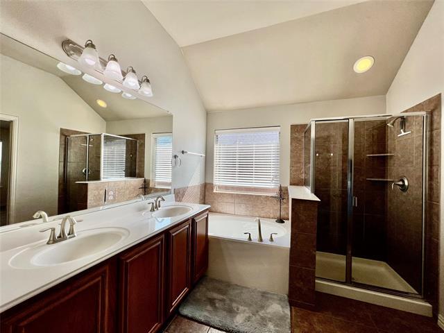 Building Photo - 2824 Coyote Trail