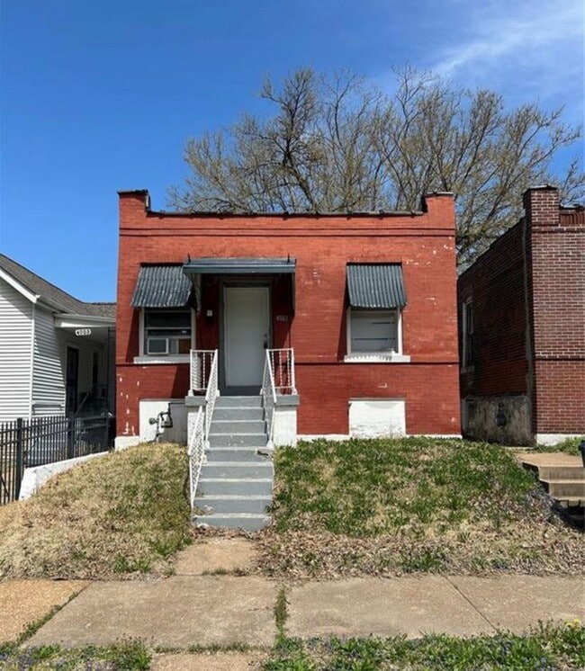 Building Photo - 4021 Green Lea Pl