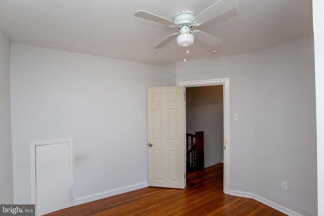 Building Photo - 6228 Erdrick St