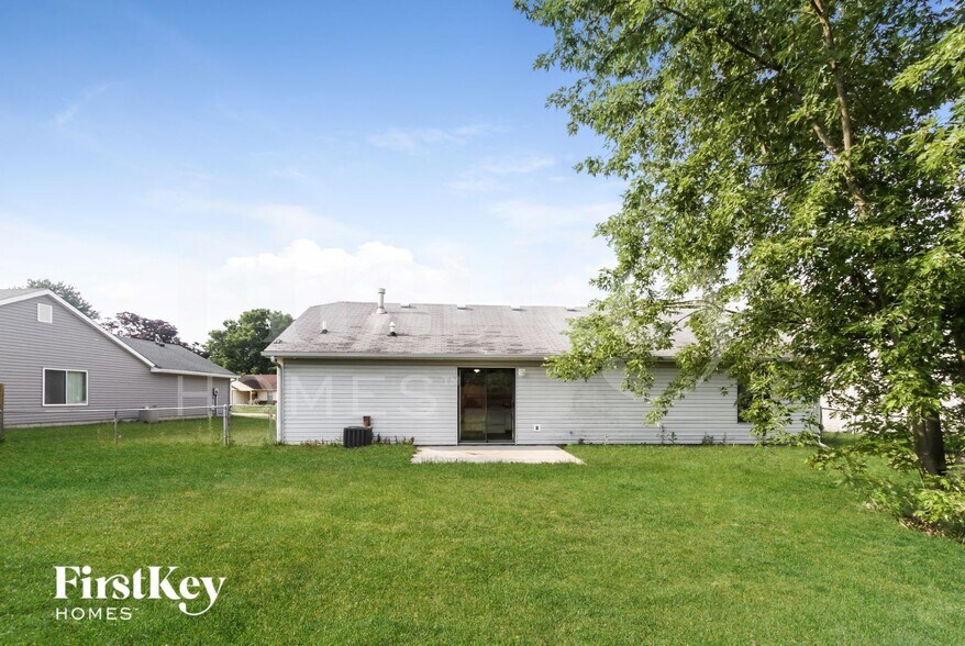 Building Photo - 5613 Simmul Ln