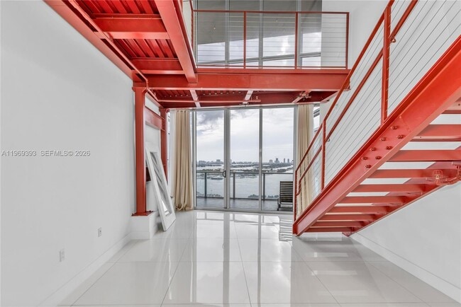 Building Photo - 1100 Biscayne Blvd