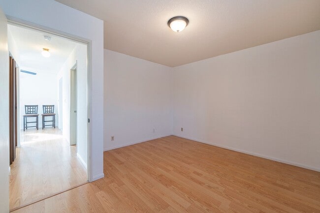 Building Photo - San Pedro Unit with Spectacular Ocean/Mari...