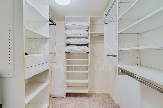 Building Photo - FURNISHED 2 Bedroom Condo in Daytona Beach...