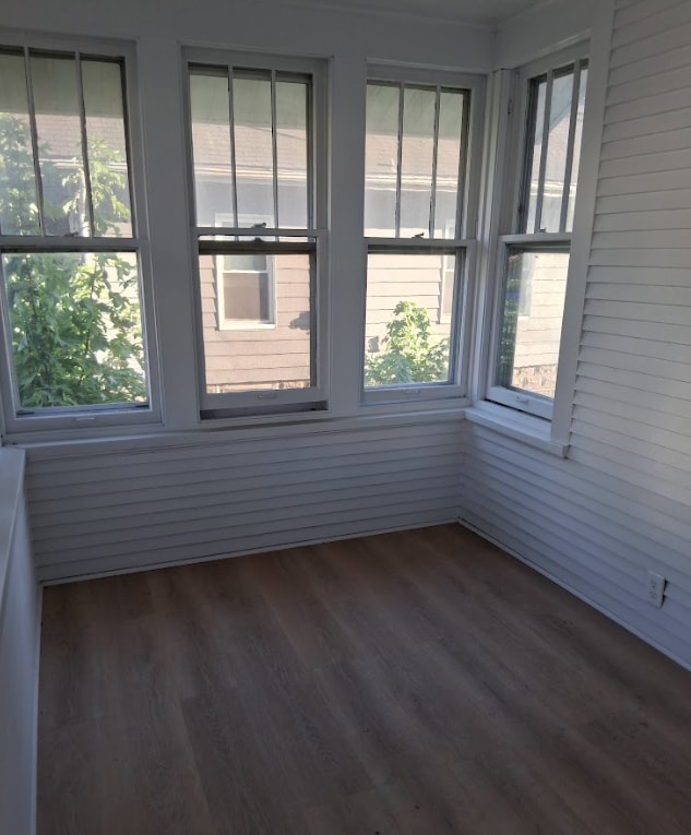 Building Photo - 418 S Hancock Ave