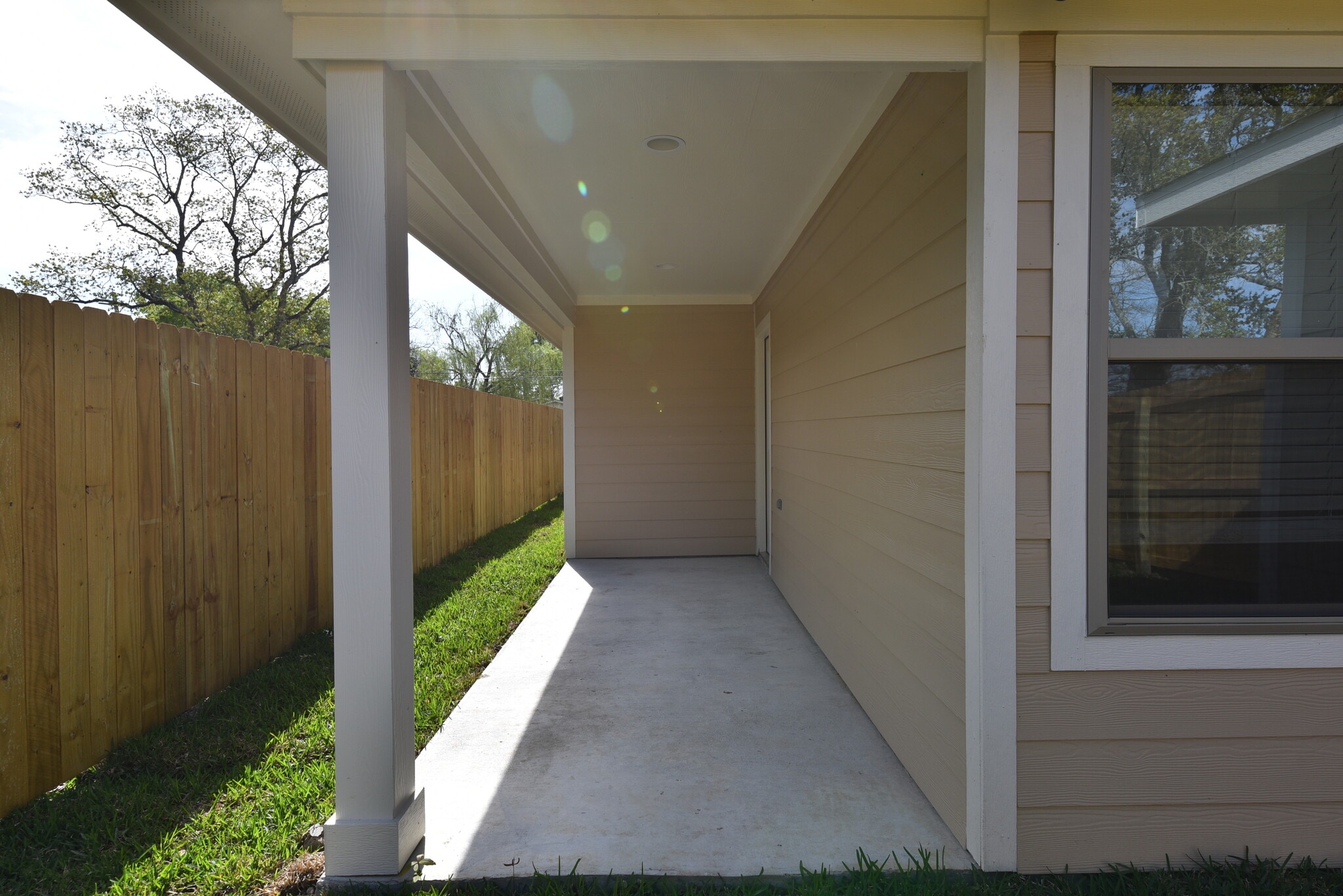 Building Photo - 3120 Avenue G (A)