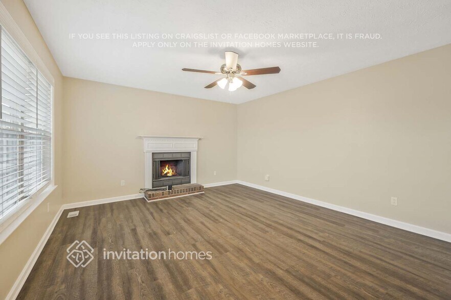 Building Photo - 4728 Greystone St
