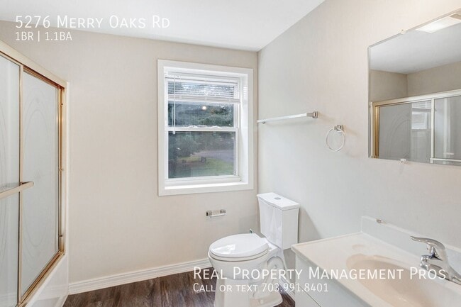 Building Photo - 5276 Merry Oaks Rd