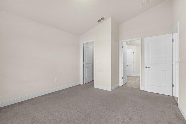 Building Photo - 424 Buchannan Dr