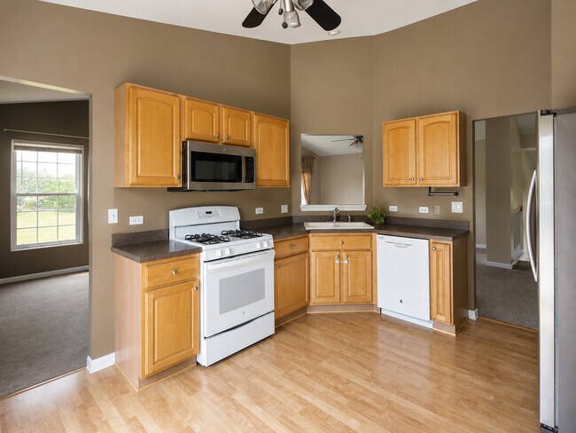Building Photo - 3291 Cremin Ln