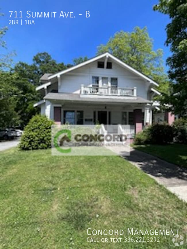 Building Photo - 711 Summit Ave