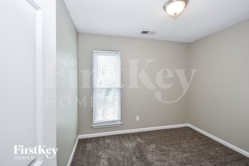 Building Photo - 4570 Fawn Hollow Cove