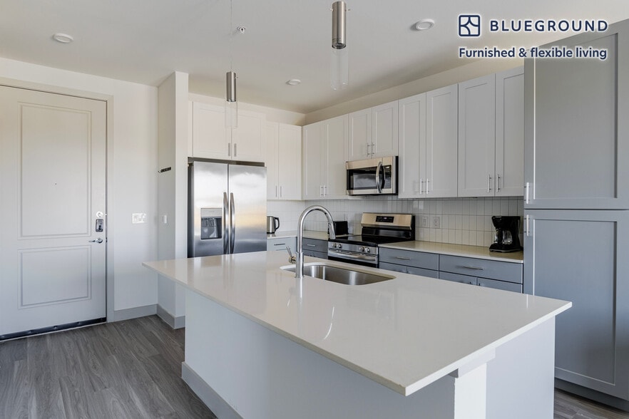 Building Photo - 11600 Spirit Dr